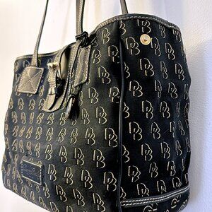 Dooney & Bourke Signature Black DB Logo Large Shoulder Bucket Purse Hand Bag